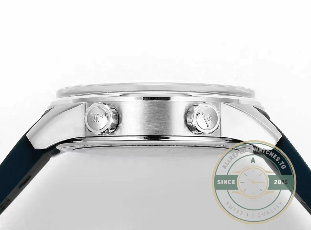 Swiss Clone Jaeger-LeCoultre Polaris Date 42mm Q906868J Blue Dial - Top-Tier Swiss Replica Watch