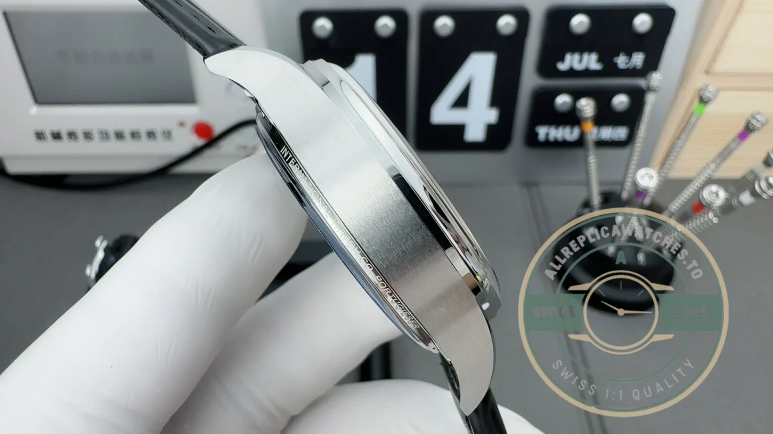 Swiss Replica IWC Portugieser Automatic 42mm Gold Dial IW501705 - Factory Super Clone Watch