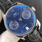 Oversized Arabic numerals framed by the characteristic thin bezel
