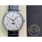 Four subdials and two apertures carry the whole calendar across one face