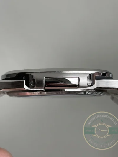 Replica Nautilus 5711-1A 40 mm Stainless Steel Black Dial