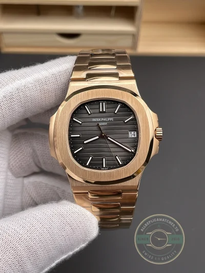 Replica Nautilus 5711/1R-001 Patek Philippe 40 mm, Rose Gold, Black Dial