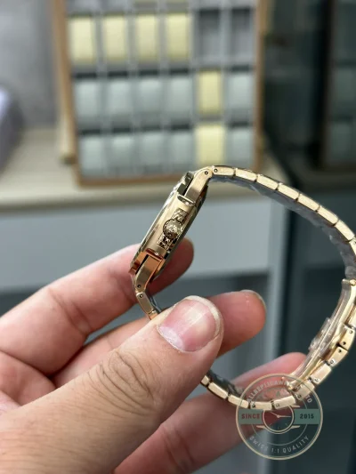 Replica Nautilus 7118/1200R-010 Patek Philippe “Ladies Automatic” 35.2 mm, Diamond brown