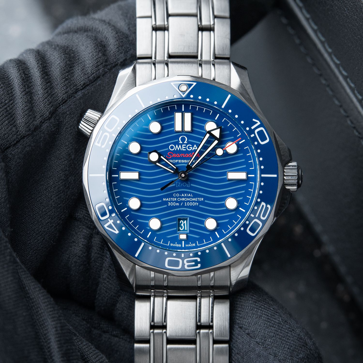 Omega Seamaster Diver 300M blue ceramic bezel on steel bracelet