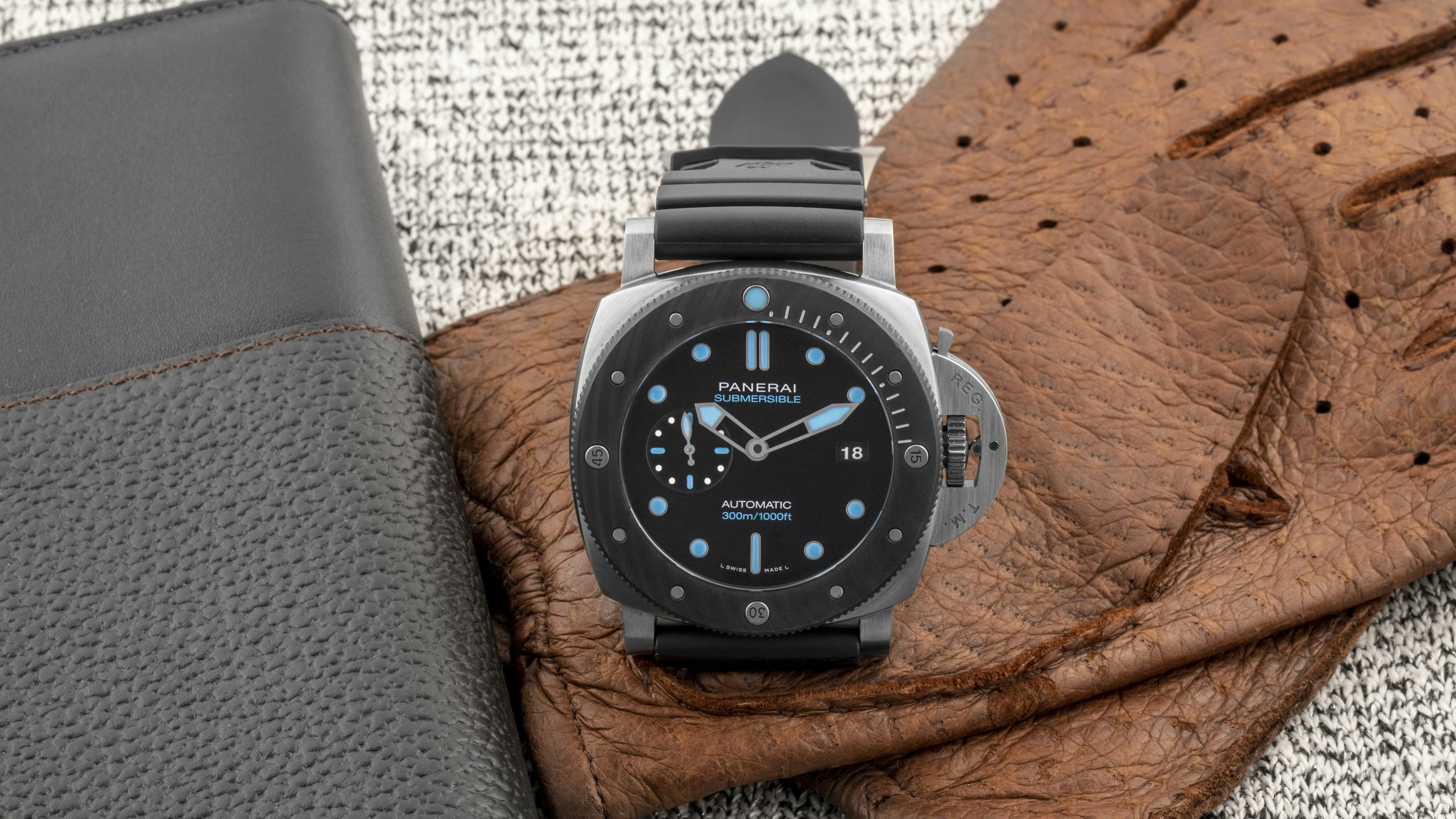 Panerai Submersible replica 47mm on wrist with rubber strap