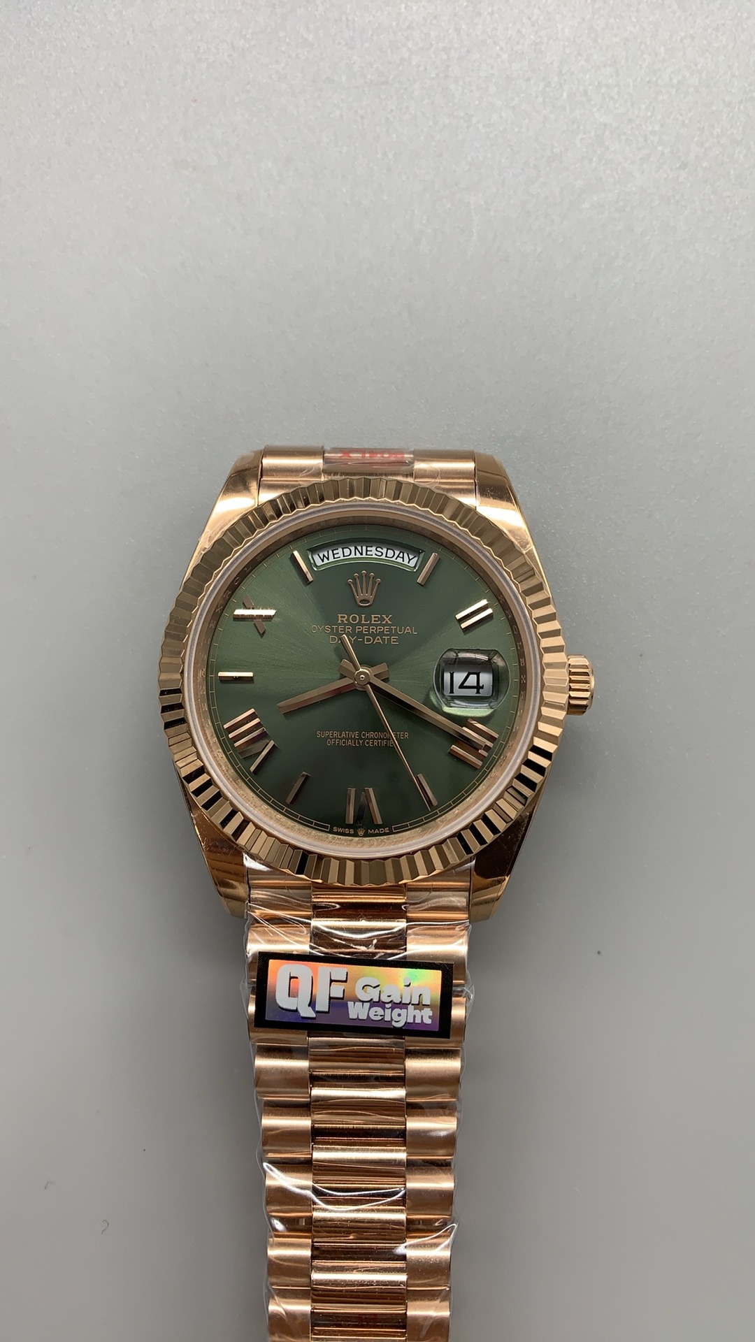 Rolex 228235-0025 Day-Date 40 Everose Olive Roman - Image 14