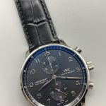 The 316L steel case, polished, held to within a tenth of a millimetre