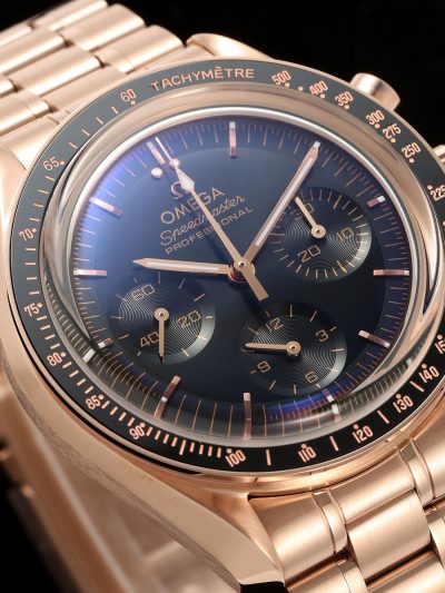 Speedmaster 50.01.001 Sedna Gold replica details