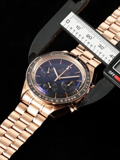 Speedmaster 50.01.001 Sedna Gold replica details