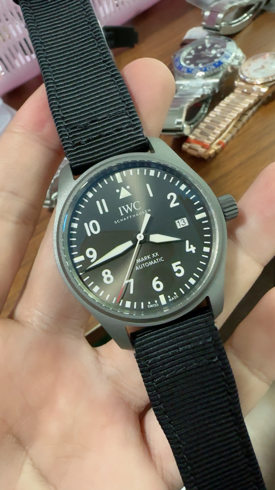 Quickset date at three on the Patrouille Suisse Mark XX replica dial