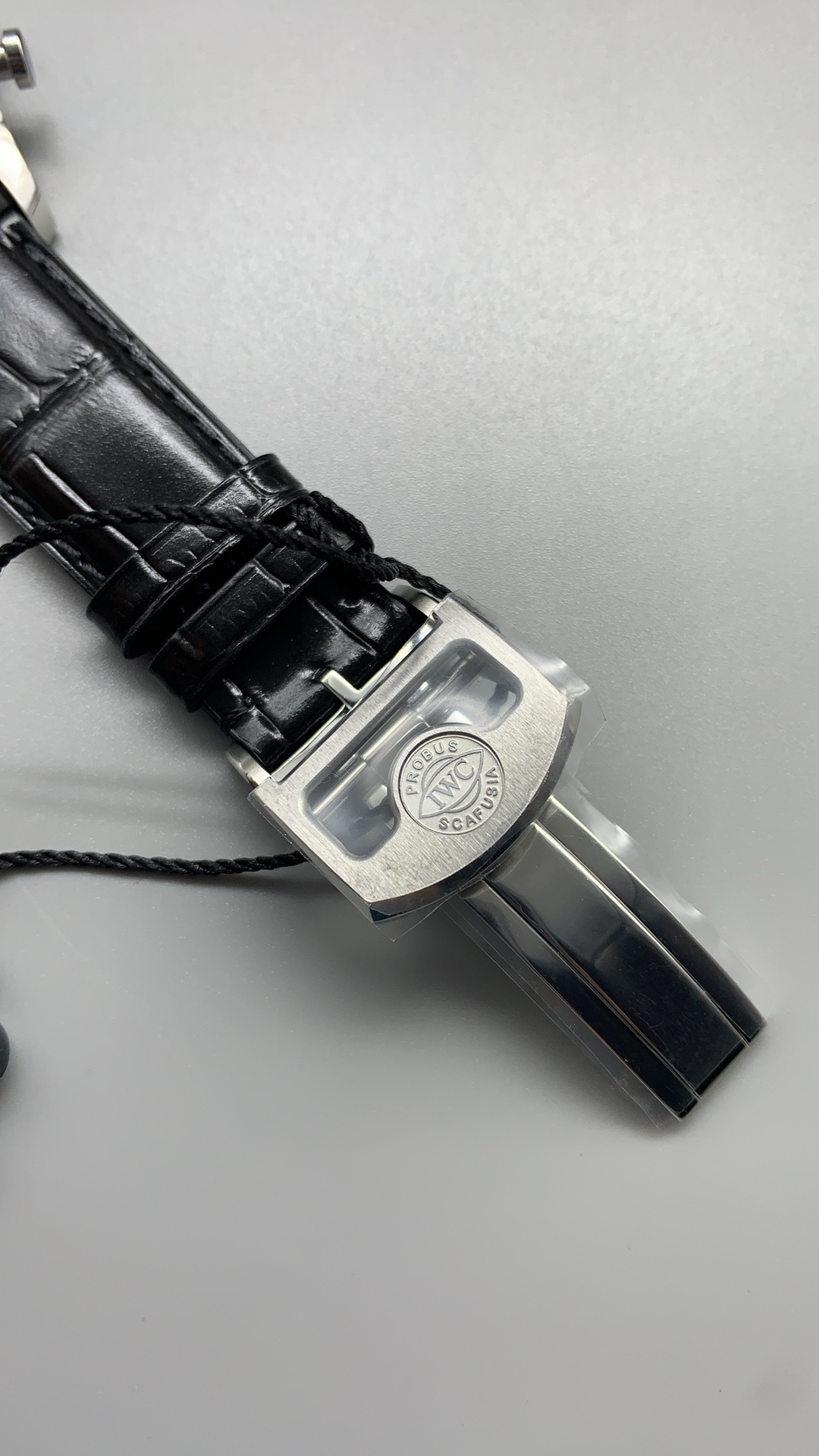 The classical palette drawn straight from marine chronometer tradition
