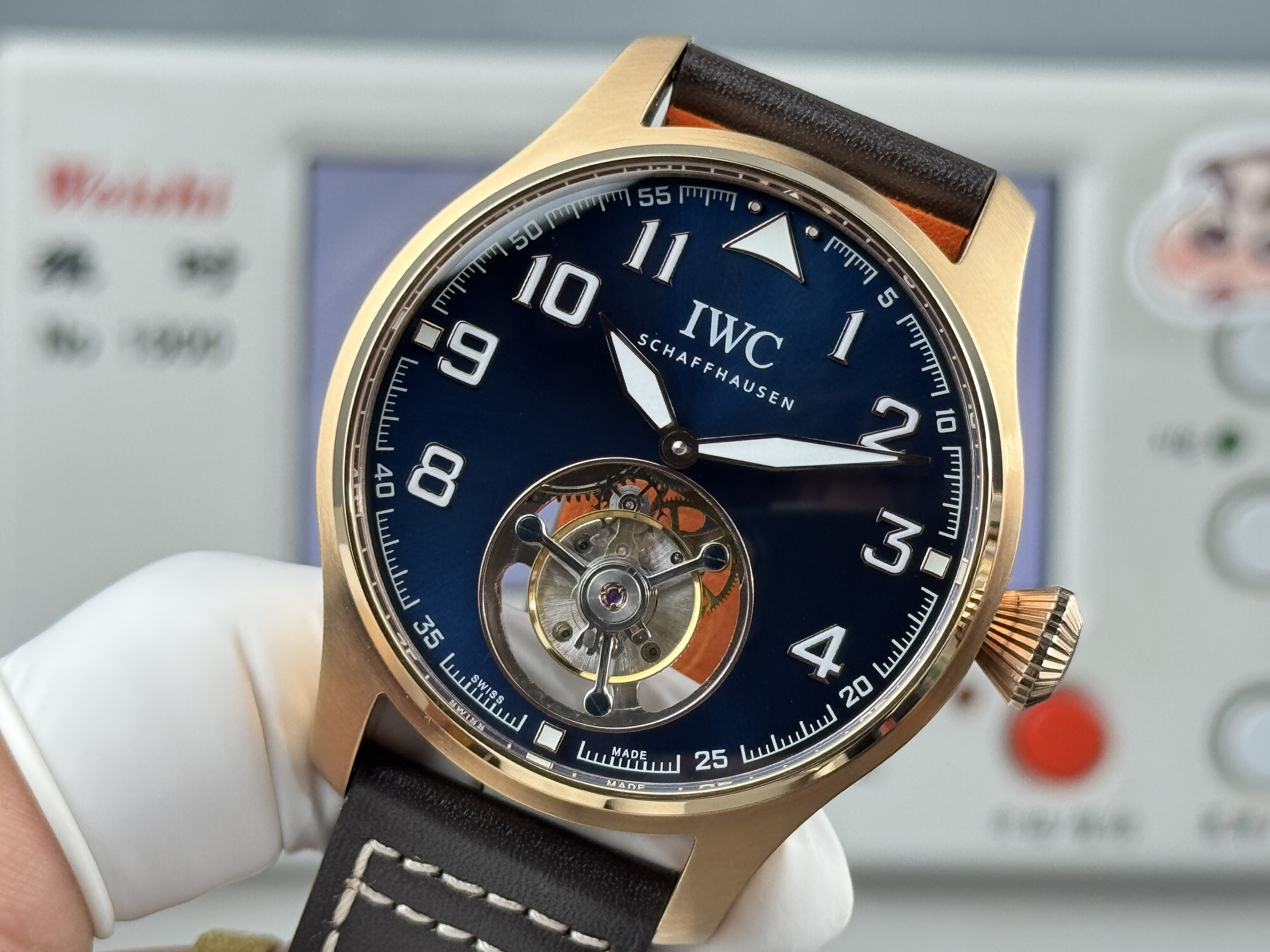 Superclone IWC Big Pilot's Watch Tourbillon Le Petit Prince 43mm Ref.IW329502 Armor Gold - Image 3