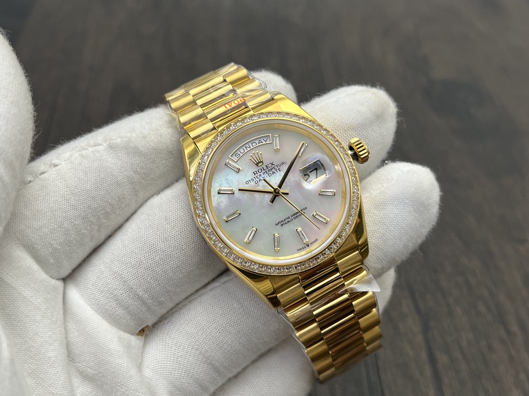 Super Clone Day-Date 36 mm Mother of Pearl Yellow Gold 128348RBR - Image 2