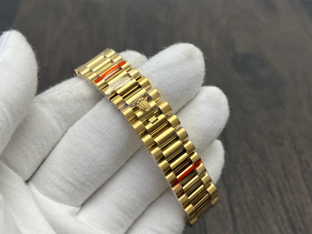 Super Clone Day-Date 36 mm Mother of Pearl Yellow Gold 128348RBR - Image 6