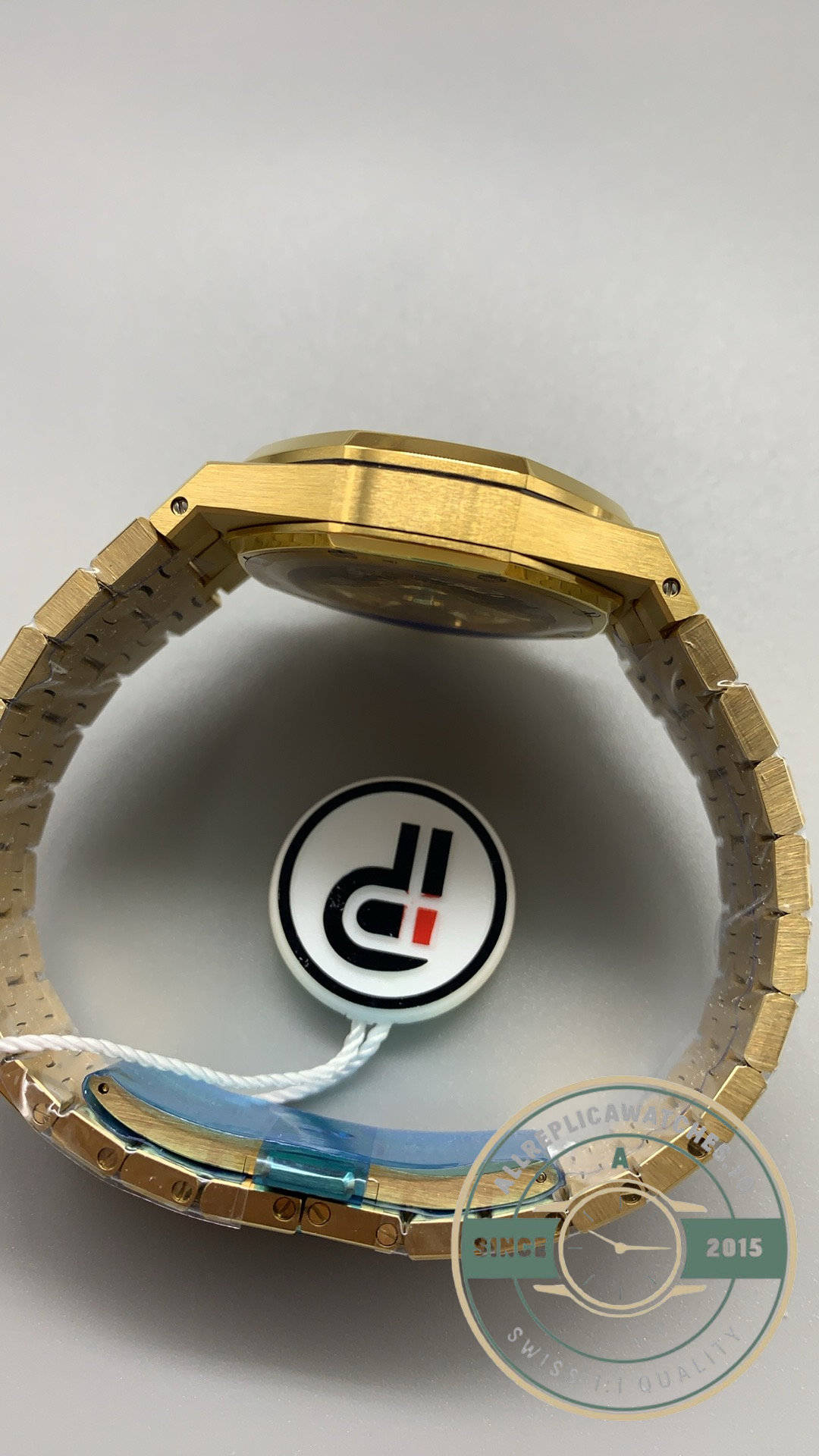 1 to 1 Audemars Piguet Royal Oak Selfwinding 37mm Yellow Gold White Dial Ref.15450BA.OO.1256BA.01 - Image 6