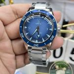 Blue dial of the super clone Omega Seamaster 300, colour holding steady across the whole face
