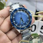 VS8900 automatic that drives this clone Omega Seamaster 300, a direct answer to the Cal. 8900