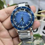 VSF assembled the movement in this replica Omega Seamaster 300 with its blue 41mm dial