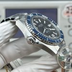 48-hour reserve from the clone movement in this 42mm blue-bezel Planet Ocean