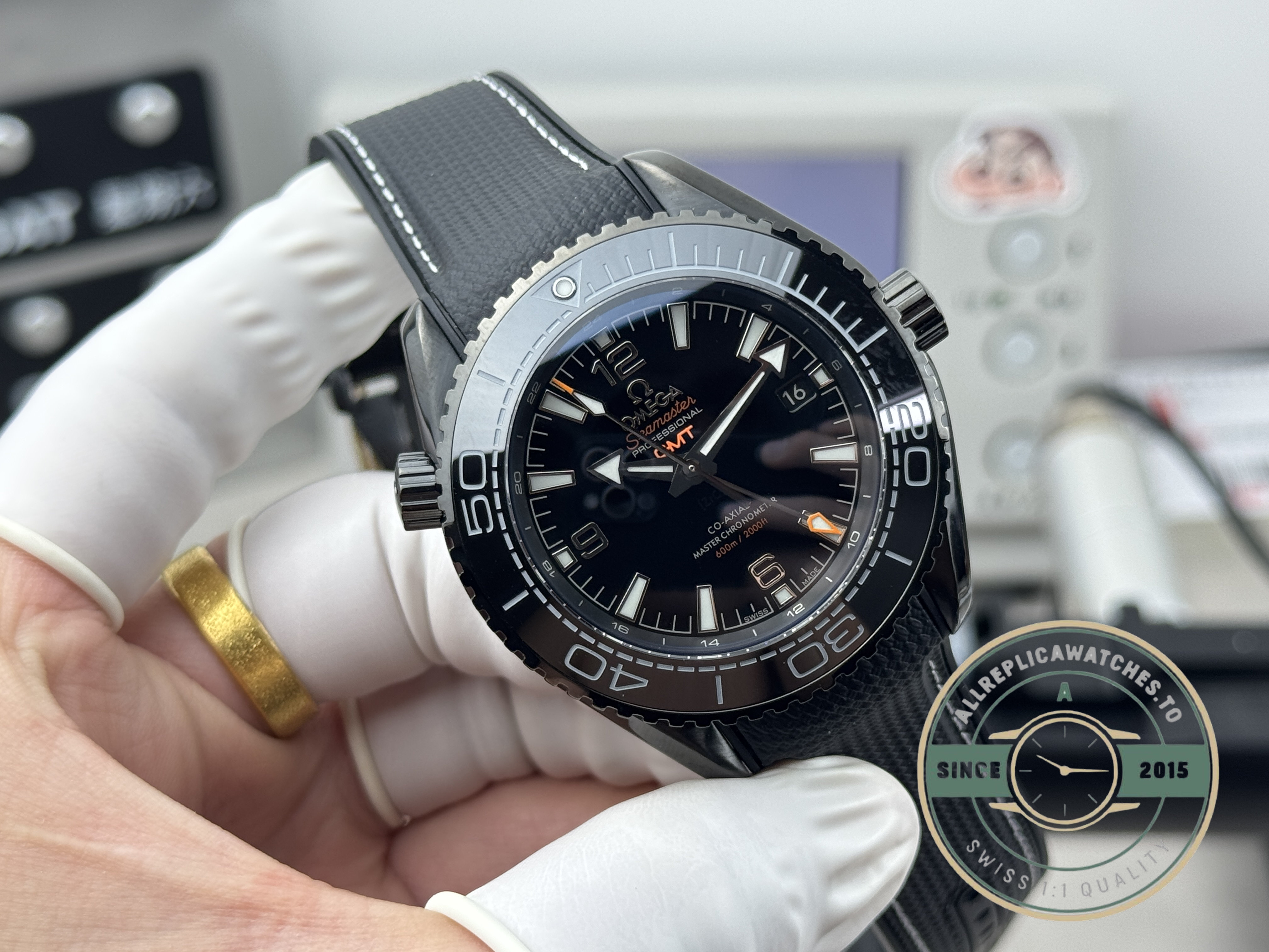 Black ceramic bezel ring matching the case material exactly, super clone Omega Planet Ocean