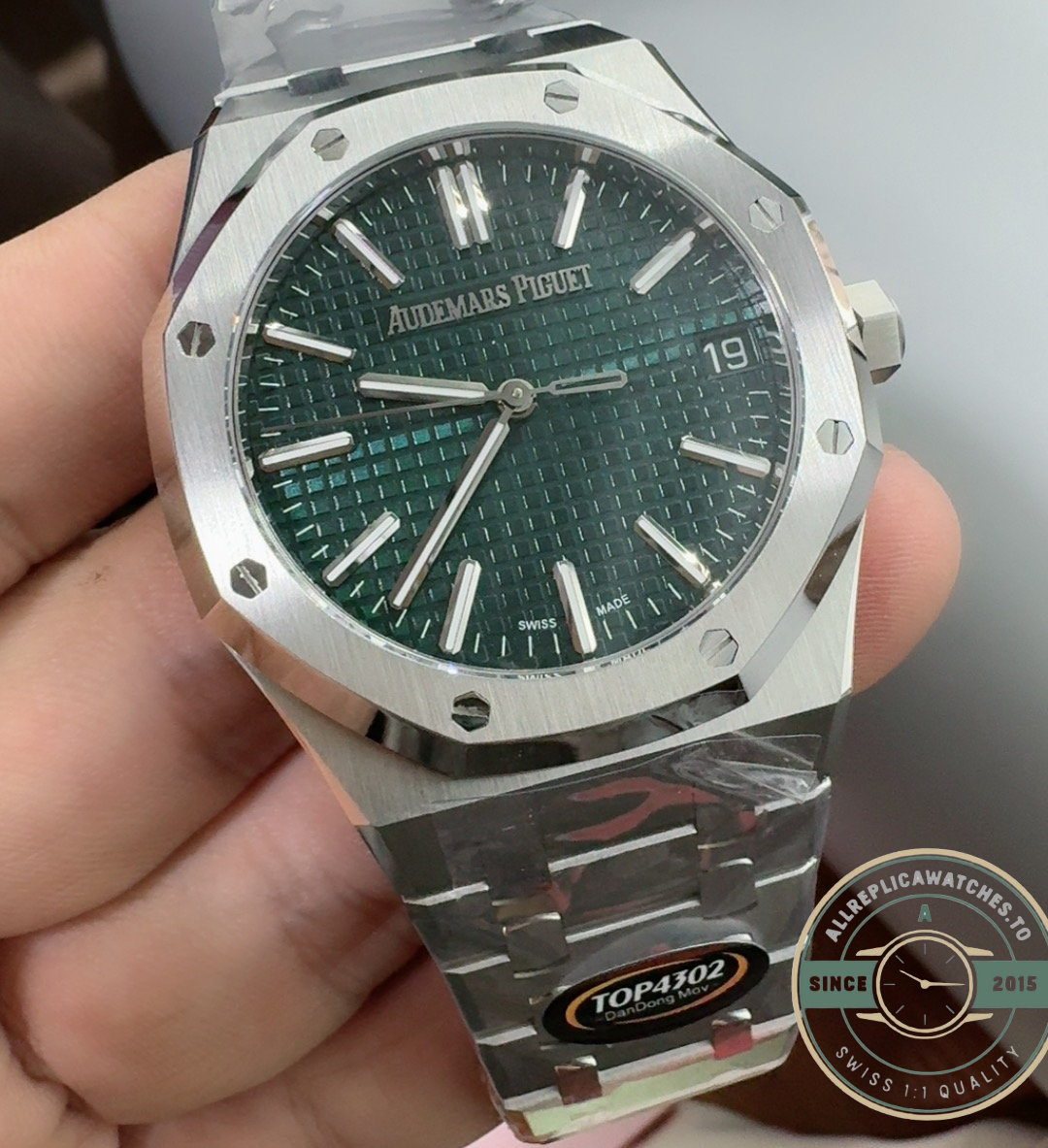 Super Clone Audemars Piguet Royal Oak Green Dial 15510ST.OO.1320ST.09 41mm - Image 5