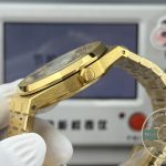 Replica Audemars Piguet Royal Oak 41mm Yellow Gold Green Dial Ref.15513BA.OO.1320BA.01 - Thumbnail Image 8