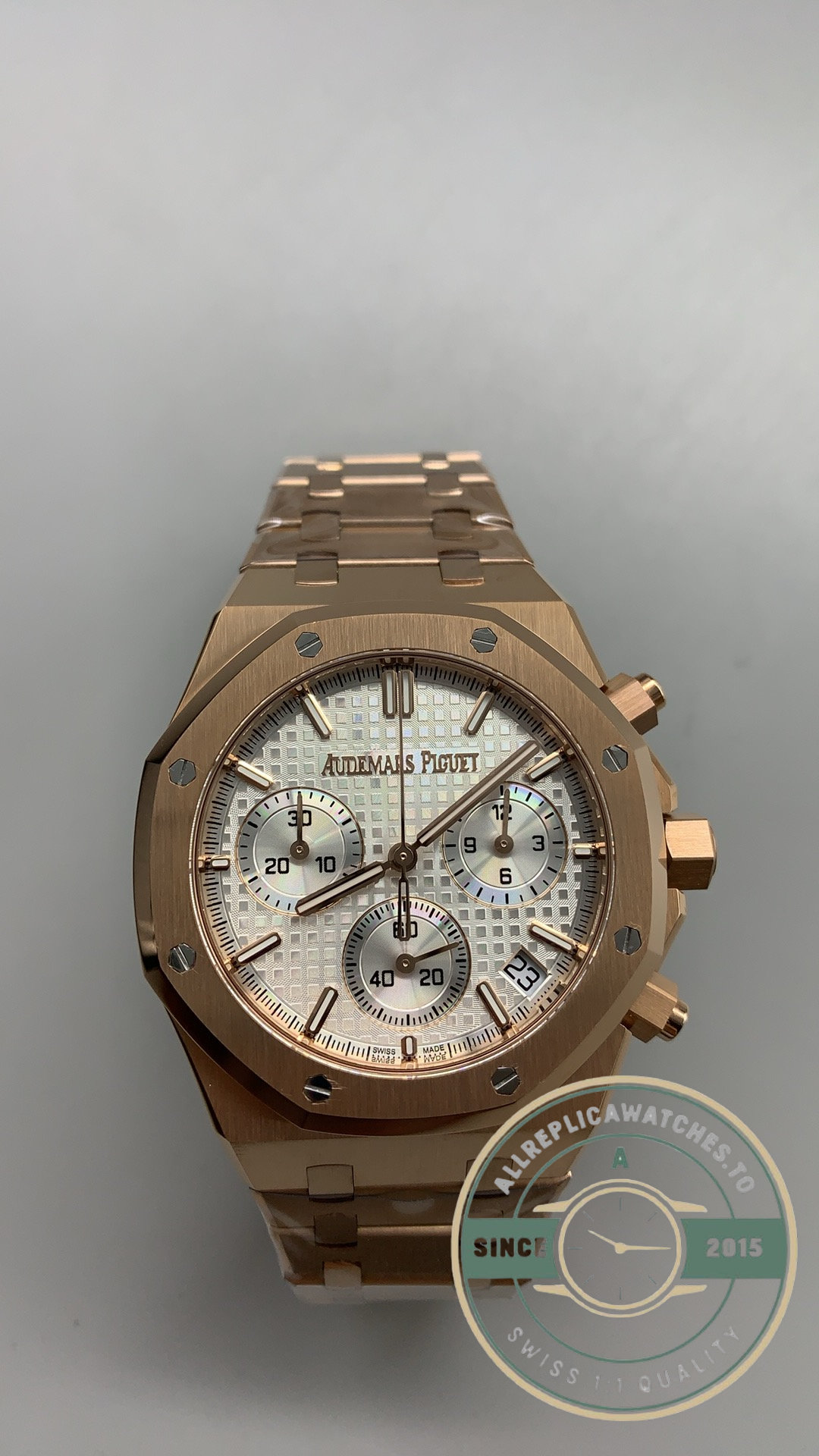 Replica Audemars Piguet Royal Oak Chronograph 41mm Rose Gold Silver Dial Ref.26240OR.OO.1320OR.03 - Image 2