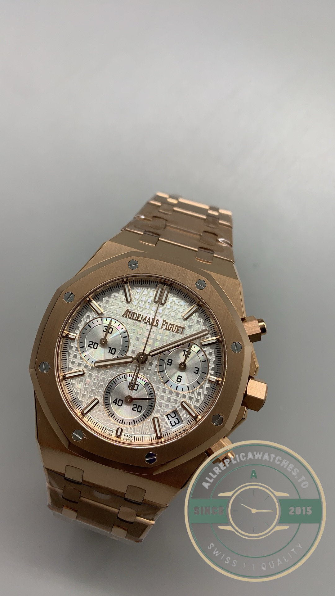 Replica Audemars Piguet Royal Oak Chronograph 41mm Rose Gold Silver Dial Ref.26240OR.OO.1320OR.03 - Image 4