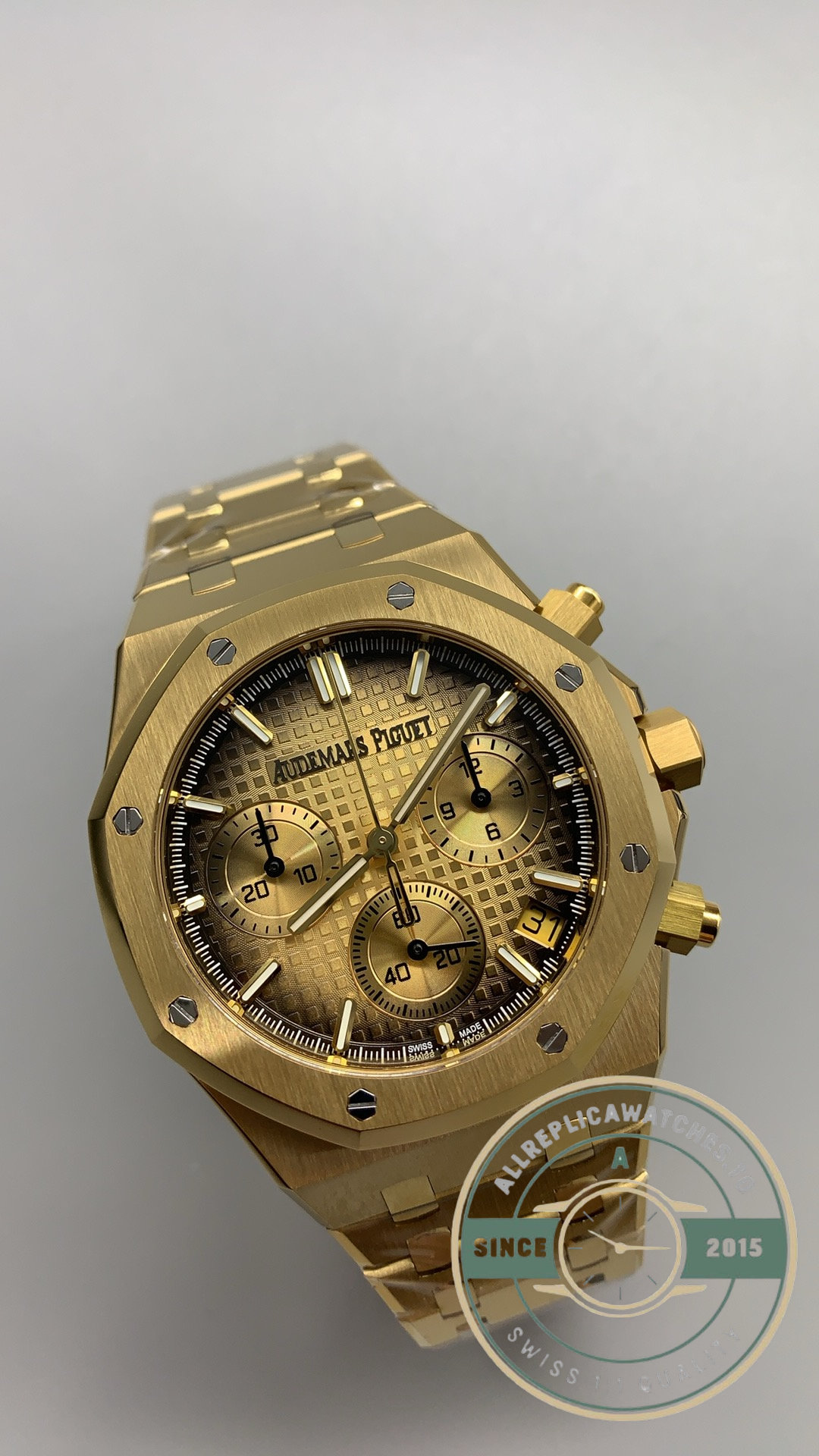 Super Clone Audemars Piguet Royal Oak series 26240BA.OO.1320BA.02 - Image 3