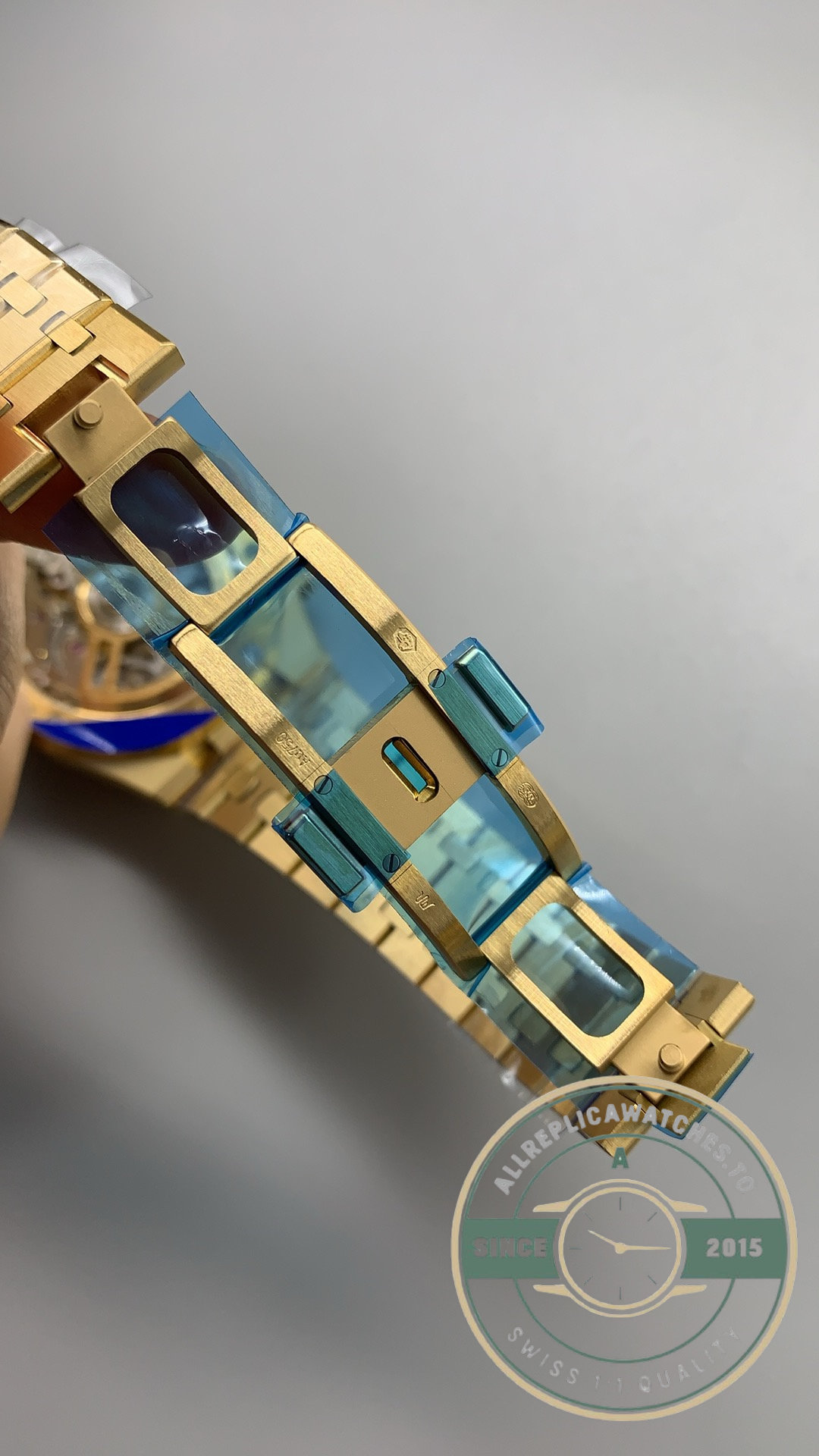 Super Clone Audemars Piguet Royal Oak series 26240BA.OO.1320BA.02 - Image 9