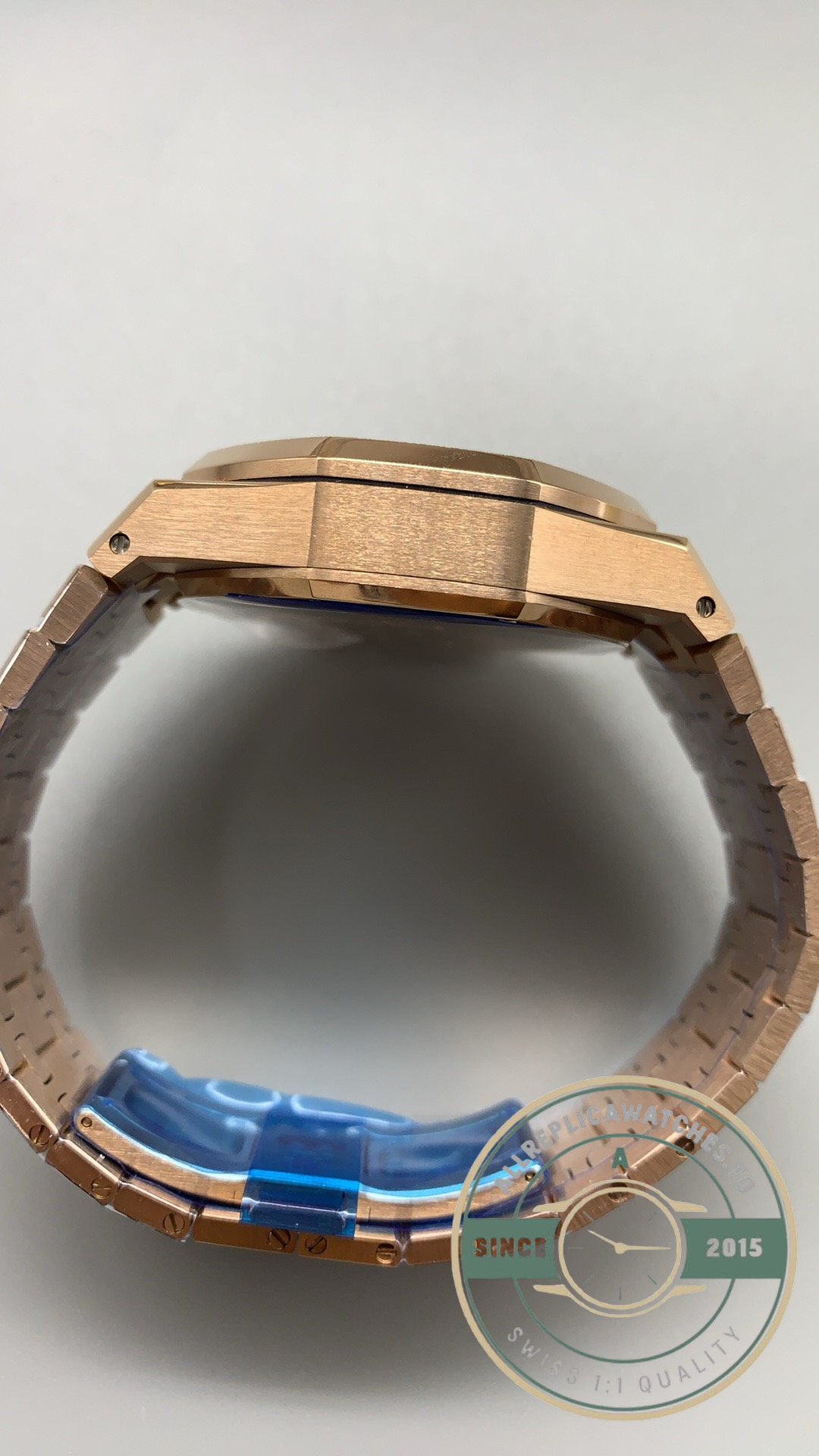 Super Clone Audemars Piguet Royal Oak series 26239OR.GG.1224OR.01 - Image 6