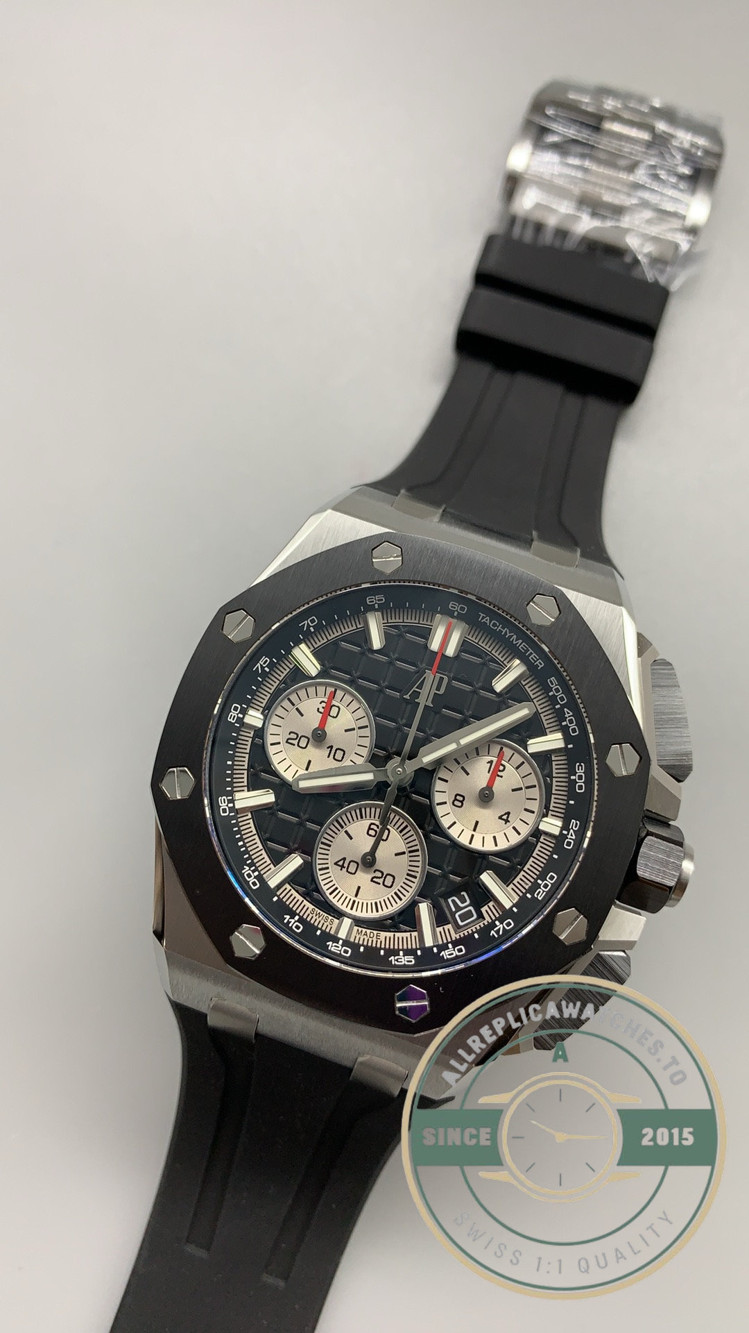 Audemars Piguet Royal Oak Offshore Chronograph 26420SO replica – photo 4