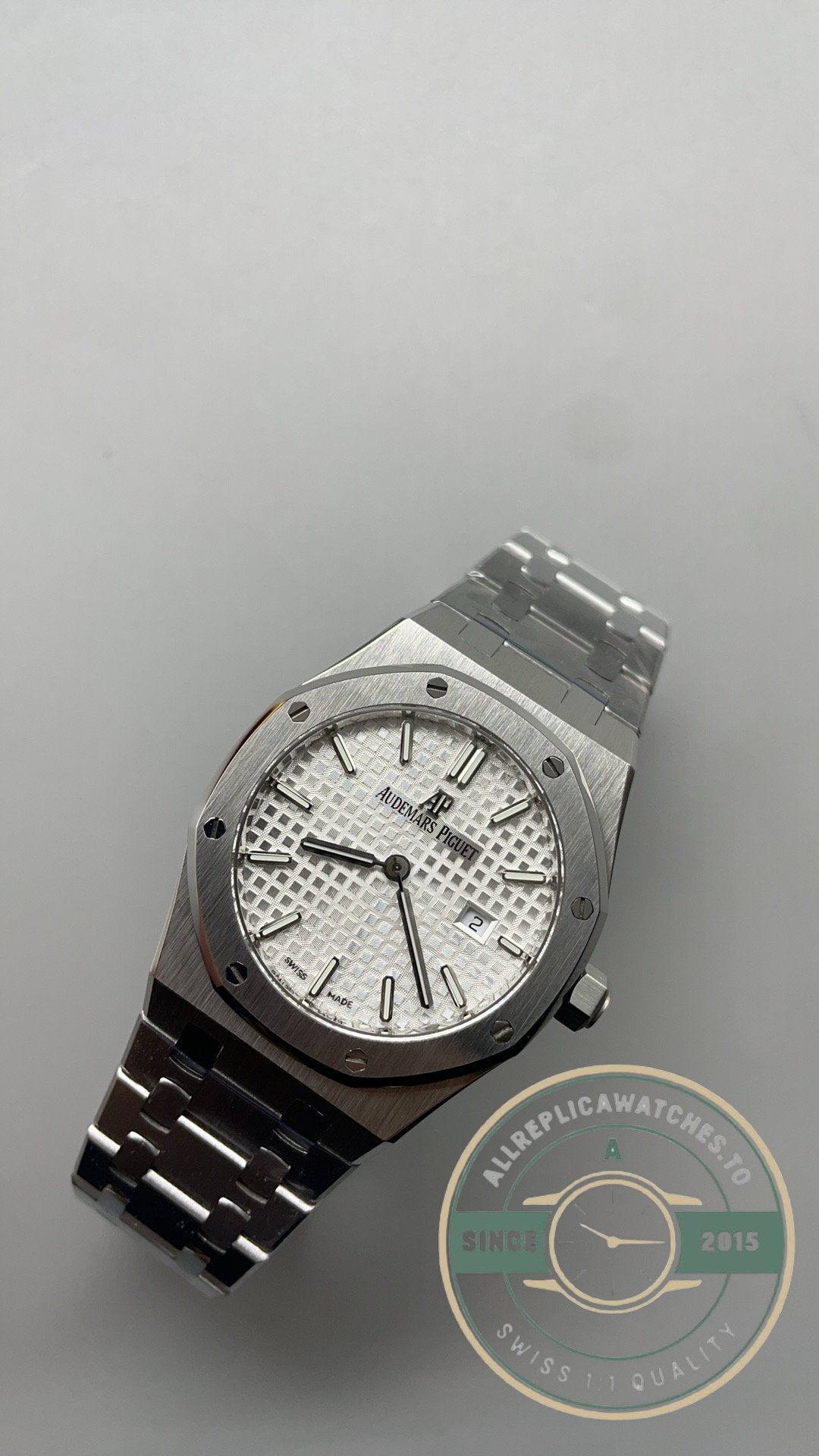 Audemars Piguet Royal Oak 37mm 15450ST replica – photo 3