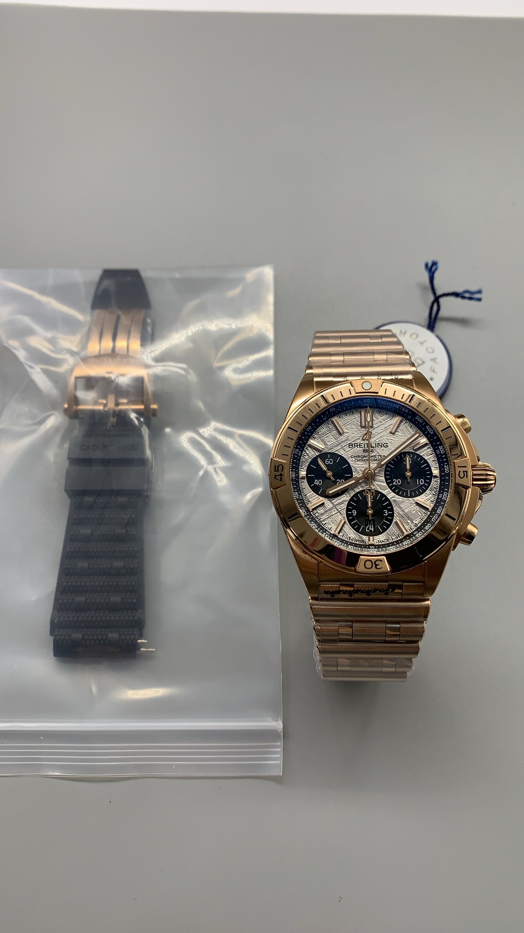 Replica Breitling Chronomat B01 Erling Haaland Limited Edition 42mm Ref. RB01347A1F1R1 - Image 8