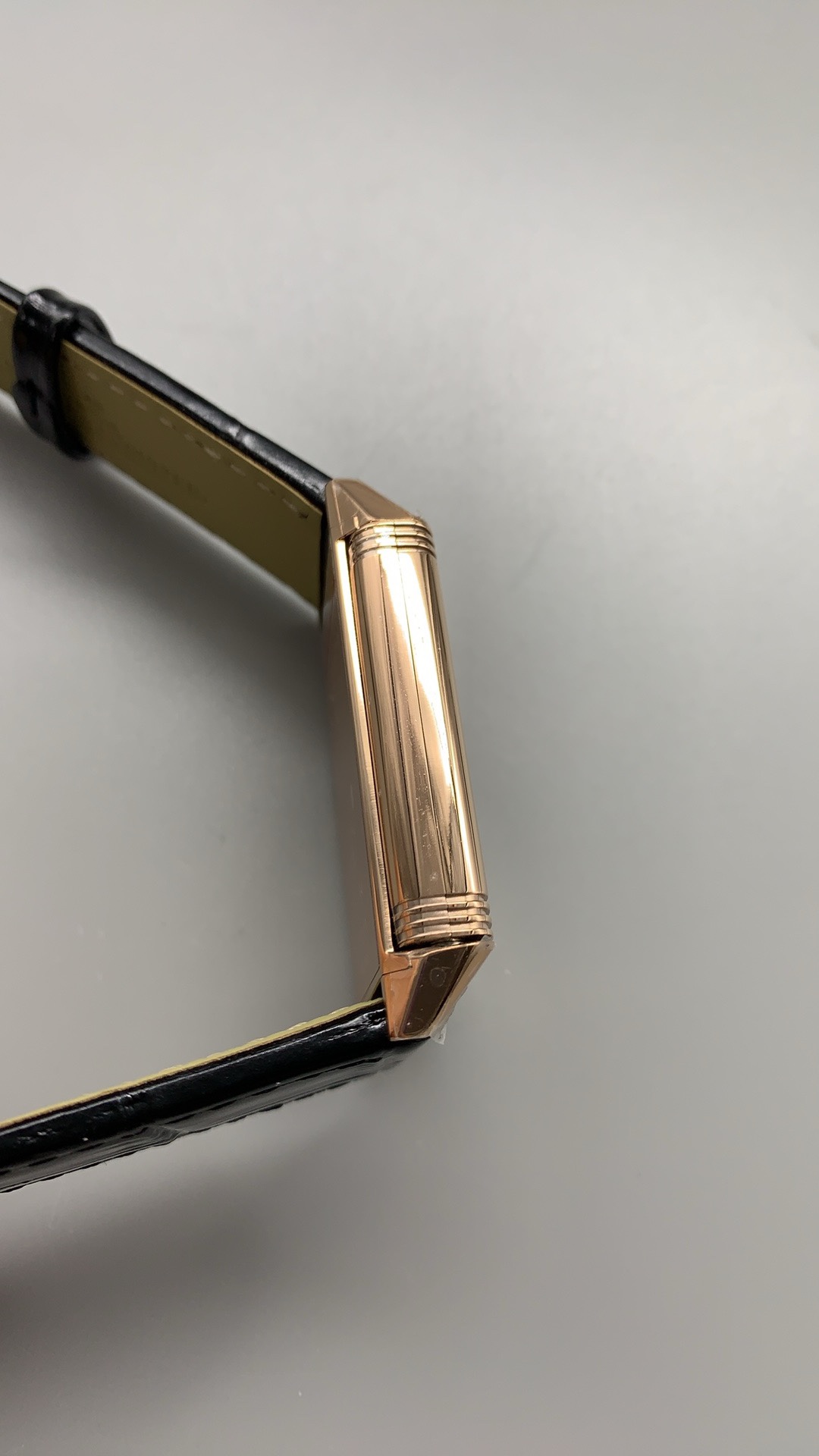 Replica Jaeger-LeCoultre Reverso Tribute Small Seconds Ref. Q713257J Rose Gold - Image 9