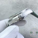 The VS8900 here answers to Omega Cal. 8900, green-bezel Planet Ocean superclone