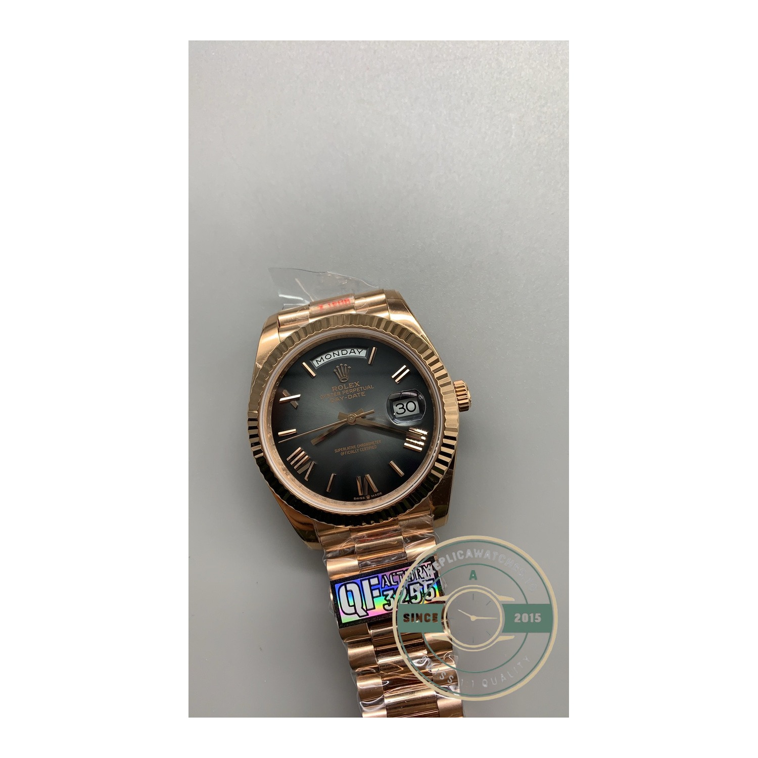 Replica Rolex Day-Date 40 Everose Gold with Slate Ombré Dial, Ref. 228235-0055 - Image 4