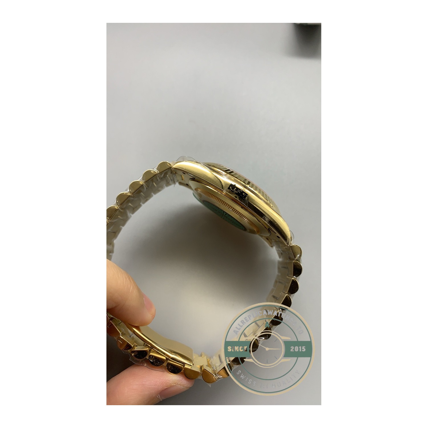 Replica Rolex Oyster Perpetual Day-Date 40mm, Ref.228238-0061 Green Dial - Image 5