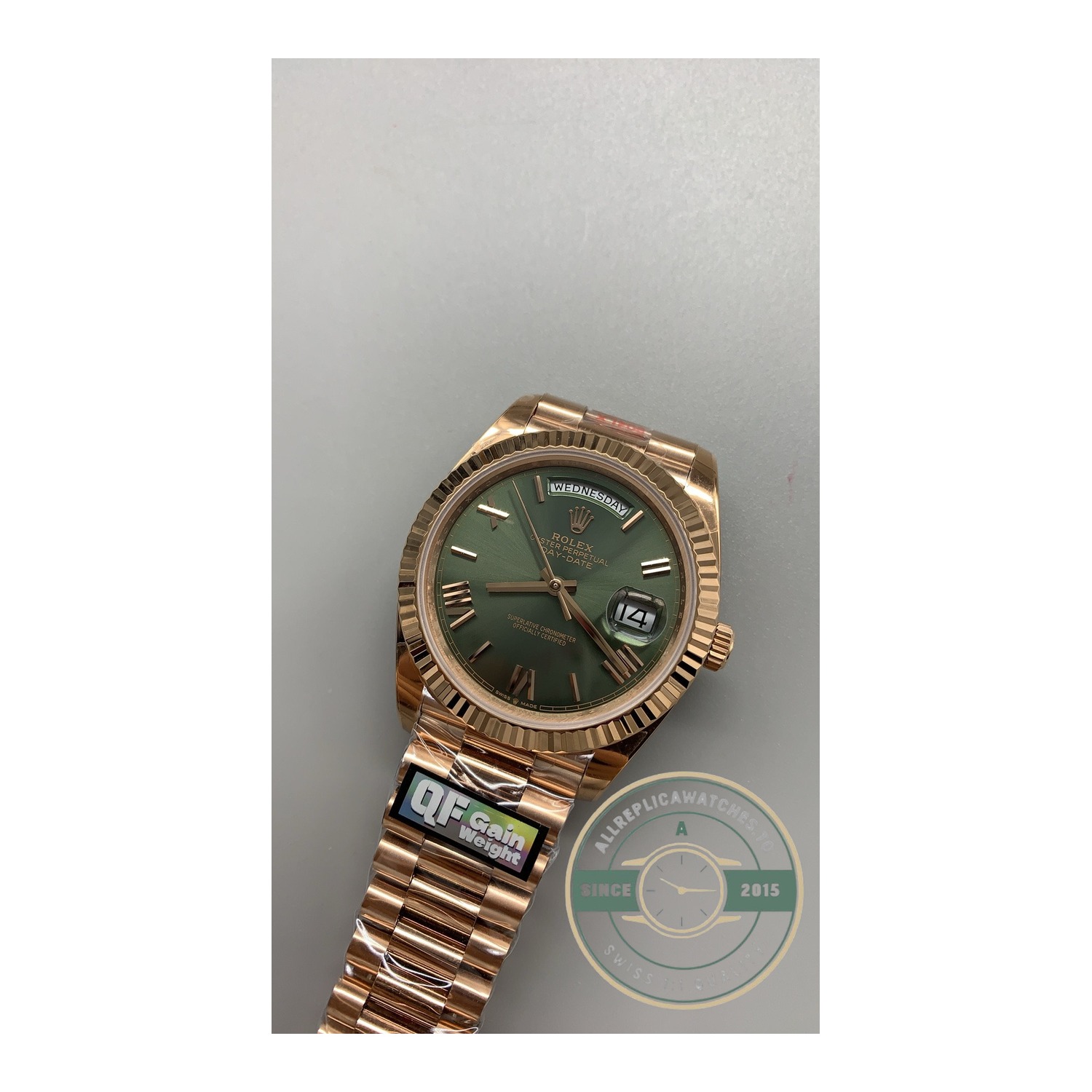 Rolex 228235-0025 Day-Date 40 Everose Olive Roman - Image 26