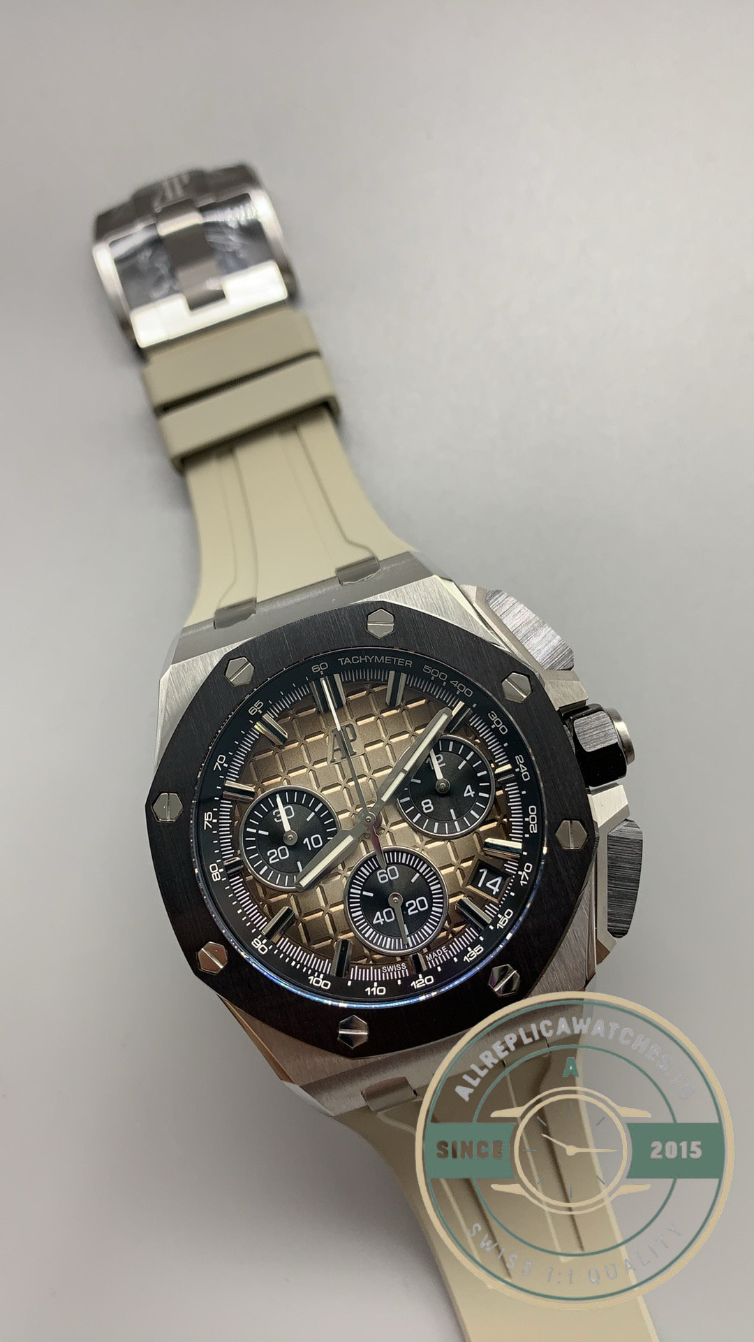 Super Clone Audemars Piguet Royal Oak Offshore Chronograph 42mm Steel Khaki Dial Ref.26420SO.OO.A600CA.01 - Image 3