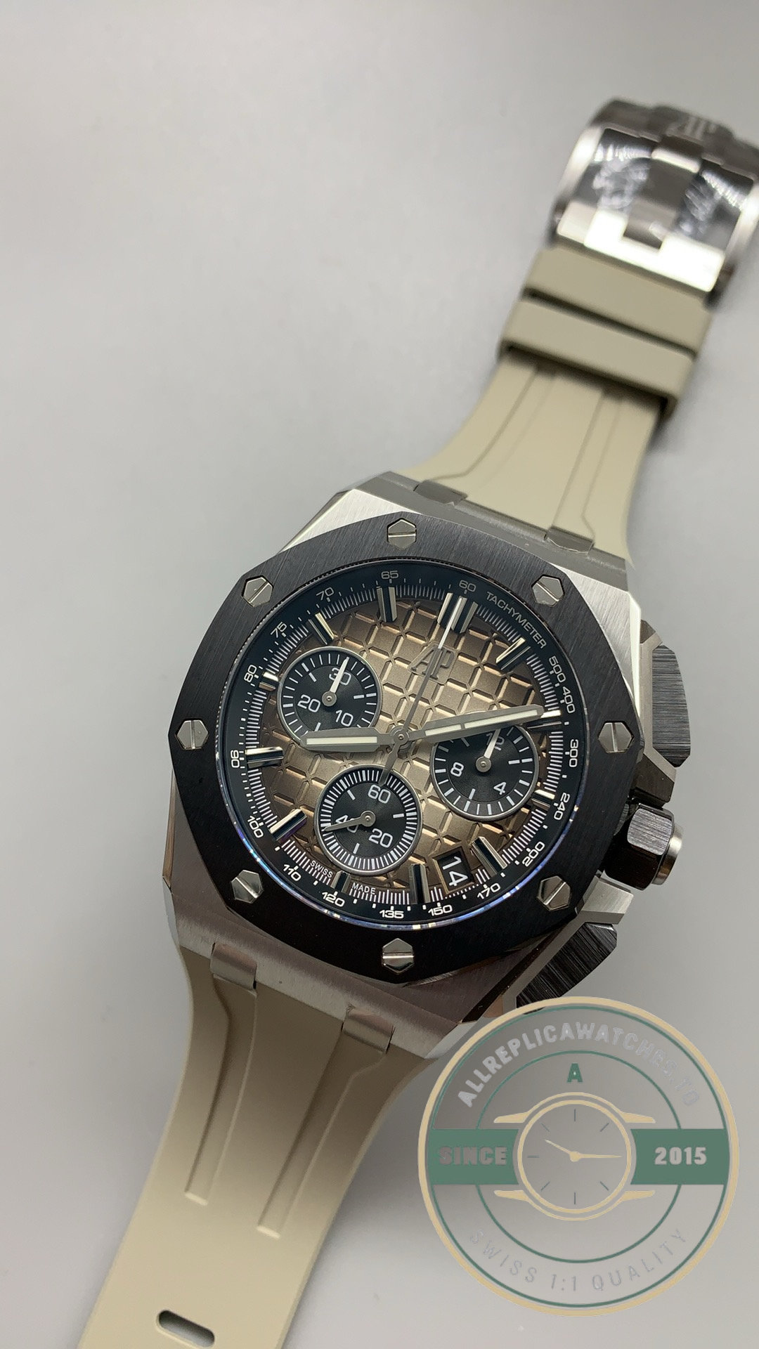 Super Clone Audemars Piguet Royal Oak Offshore Chronograph 42mm Steel Khaki Dial Ref.26420SO.OO.A600CA.01 - Image 4
