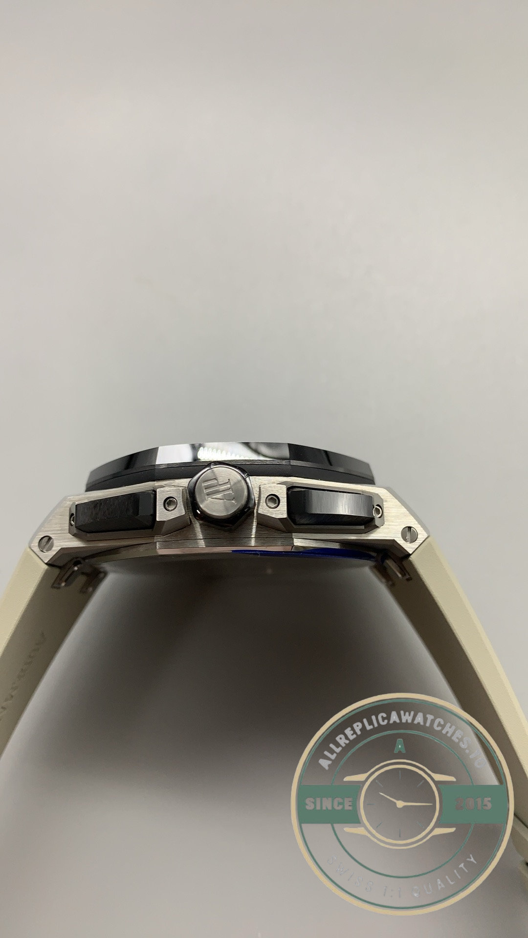 Super Clone Audemars Piguet Royal Oak Offshore Chronograph 42mm Steel Khaki Dial Ref.26420SO.OO.A600CA.01 - Image 5