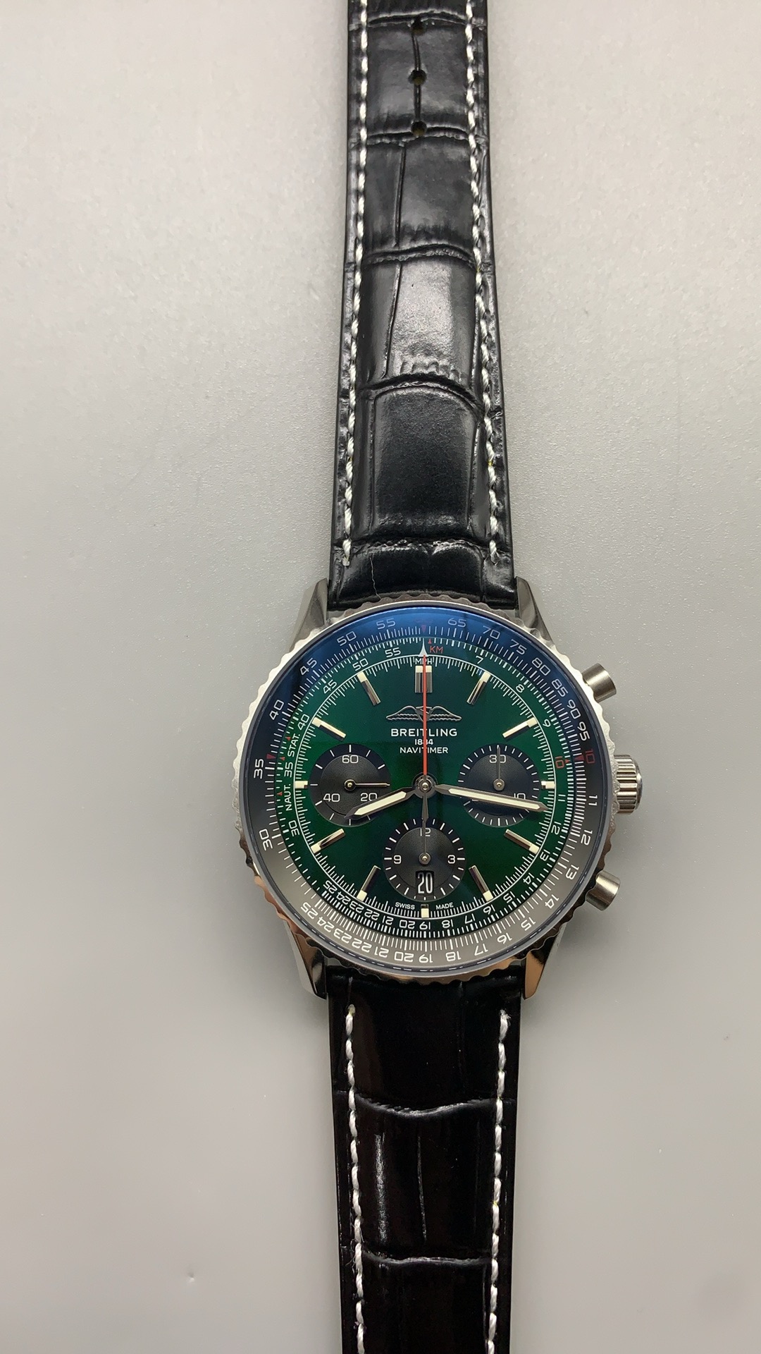 Super Clone Breitling Navitimer B01 Chronograph 46mm Ref. AB0137241L1P1 Green Dial - Image 7
