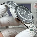 Rotor-wound VS8900 under the black dial, Omega Planet Ocean 600M super clone