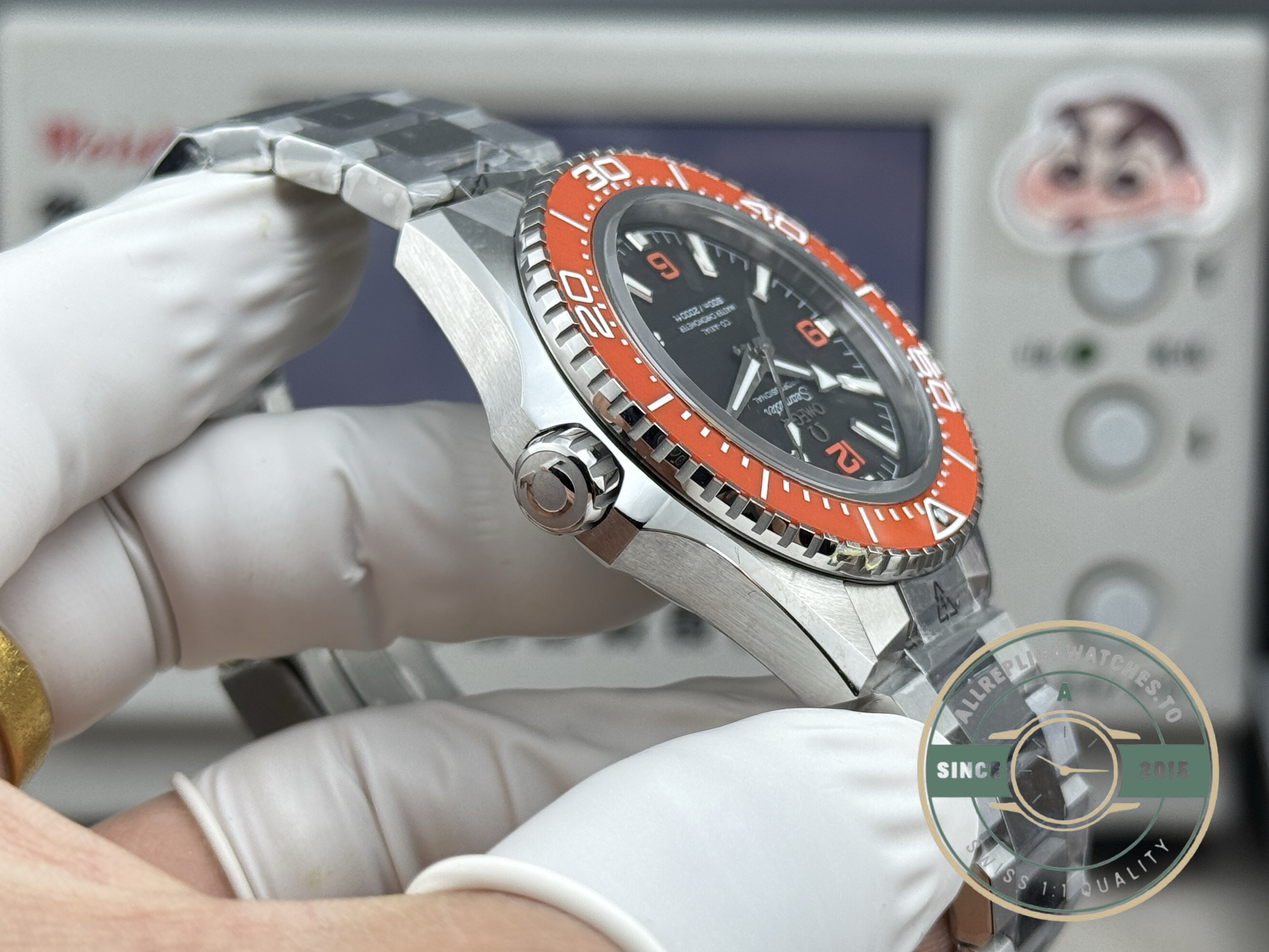 Automatic winding, orange bezel, Omega Planet Ocean 600M replica out of VSF