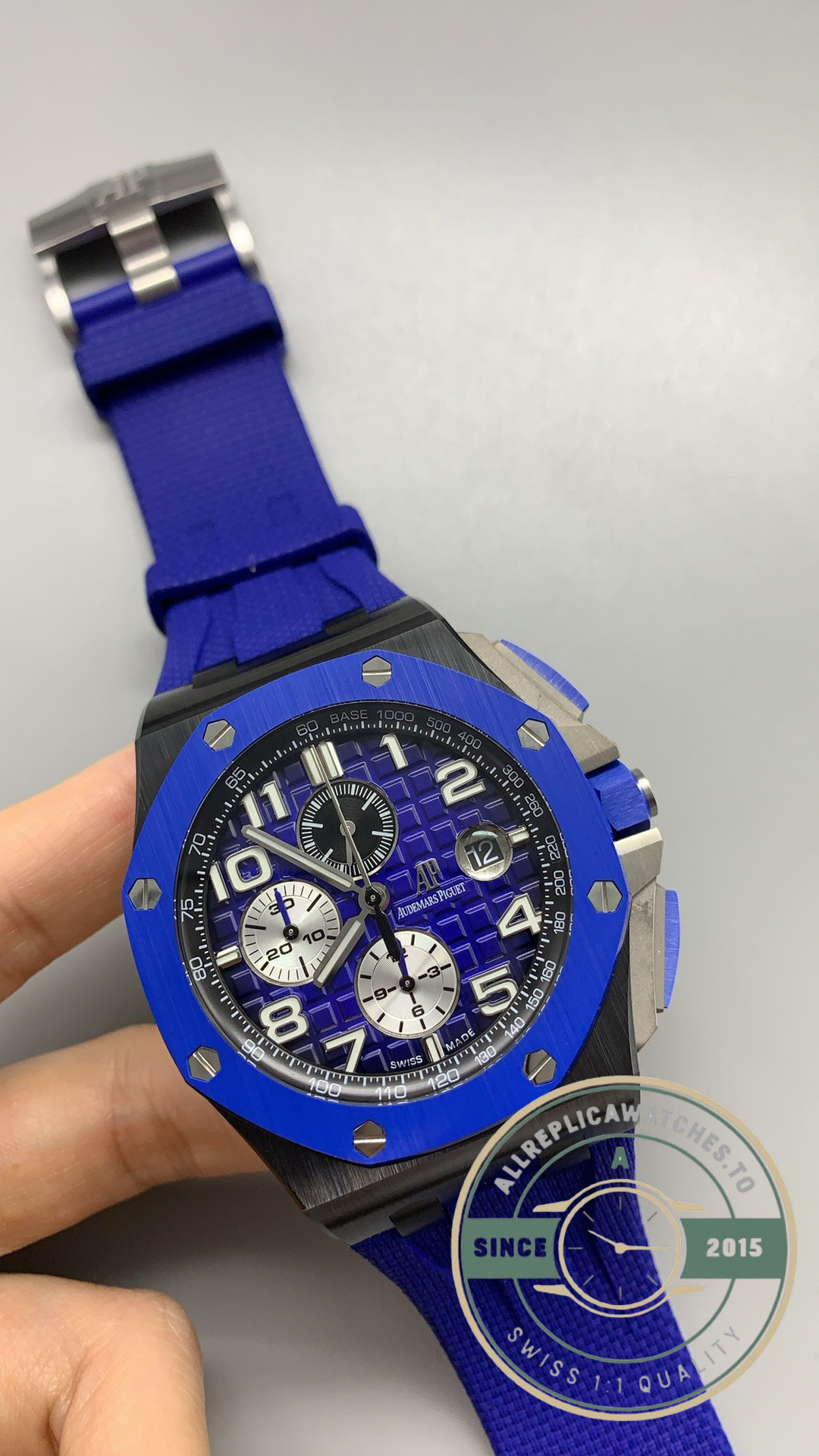 Swiss Clone Audemars Piguet Royal Oak Offshore Chronograph 44mm Black Ceramic Blue Bezel Blue Dial Ref.26405CE.OO.A030CA.01 - Image 3