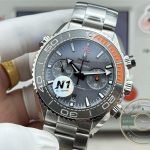 Unidirectional titanium bezel, diving scale and luminous pip at twelve, superclone Omega diver