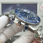 Unidirectional ceramic bezel with a liquidmetal minute scale on the Planet Ocean superclone